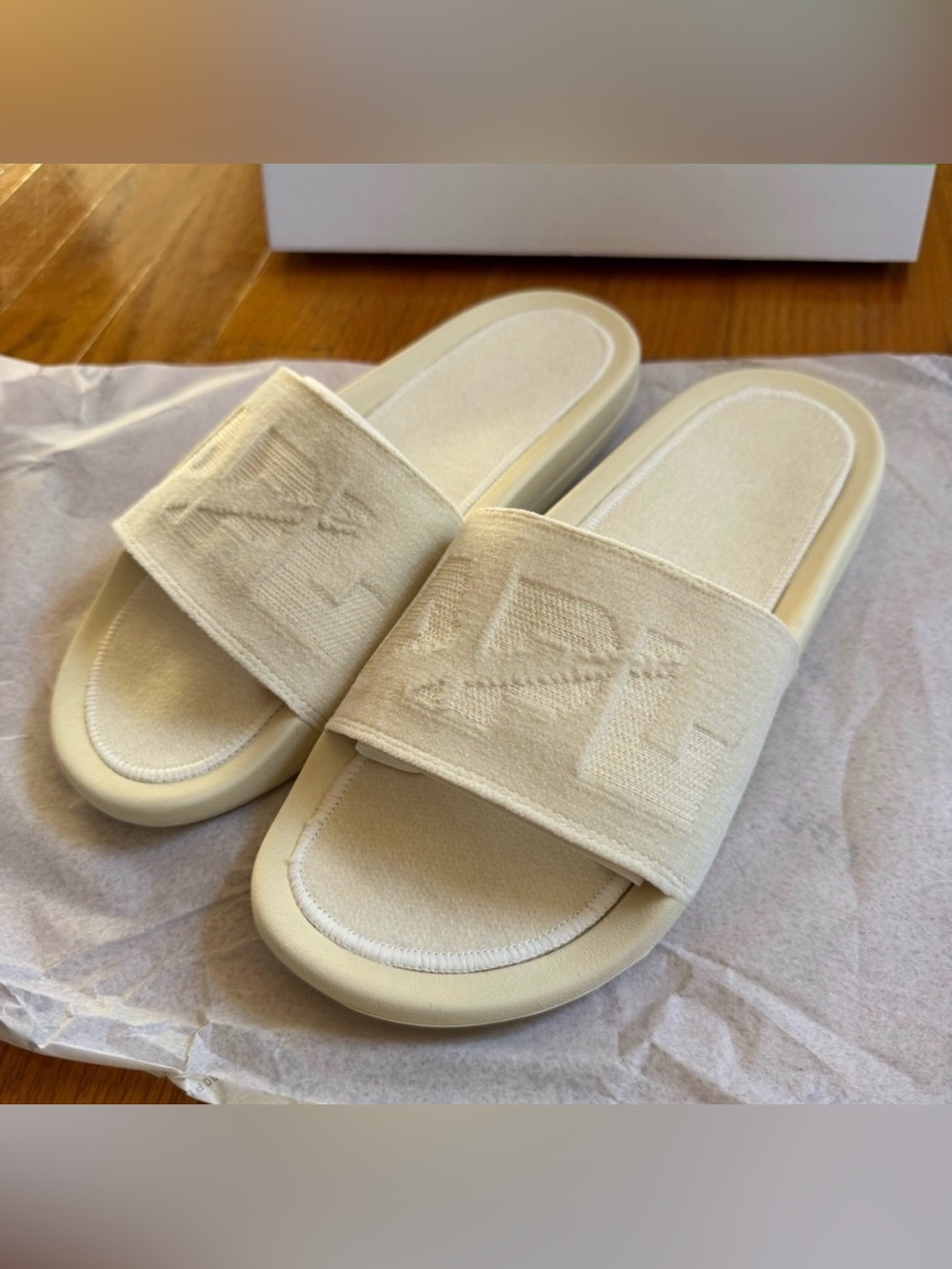 Men’s APL Cream Techbloom Velvet Slides